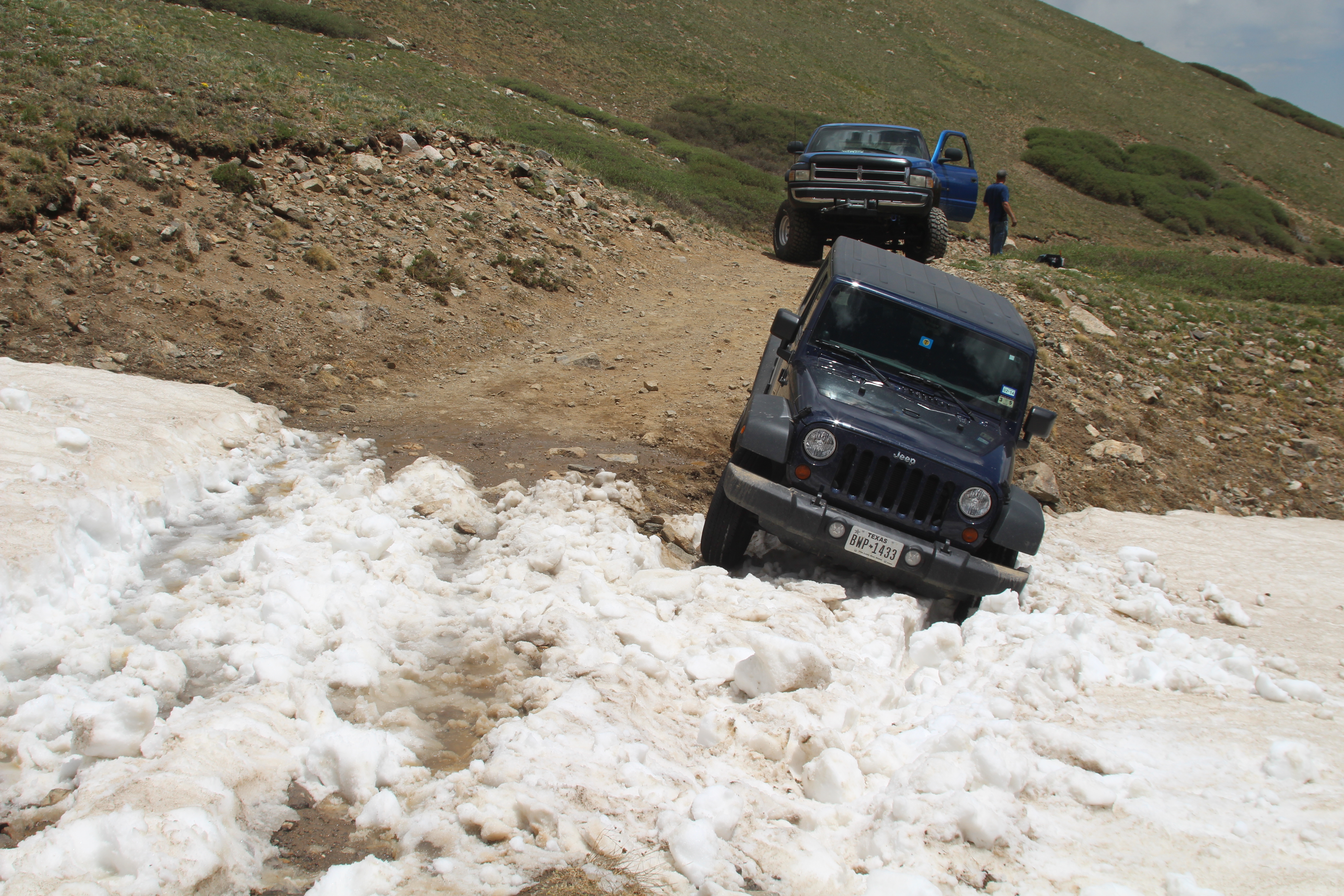 Jeep Offroading Argentine Pass stuck in snow (oops!)